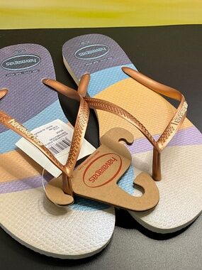 Havana’s Slim Palette Glow-Beige NWT US Women’s 11-12/Men’s 9.5-10.5/EU43-44